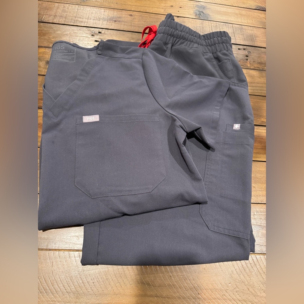 Scrub set by FIGS in charcoal